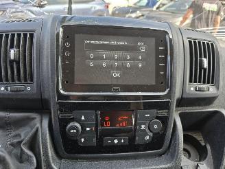Peugeot Boxer 2.2 BlueHDi 140 L4H2 Zwaar 3.5t picture 31