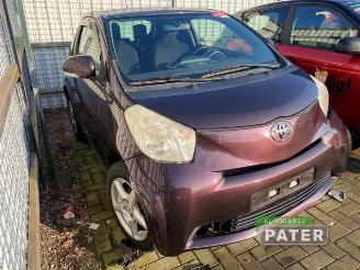 Toyota iQ iQ, Hatchback 3-drs, 2009 / 2015 1.0 12V VVT-i picture 2