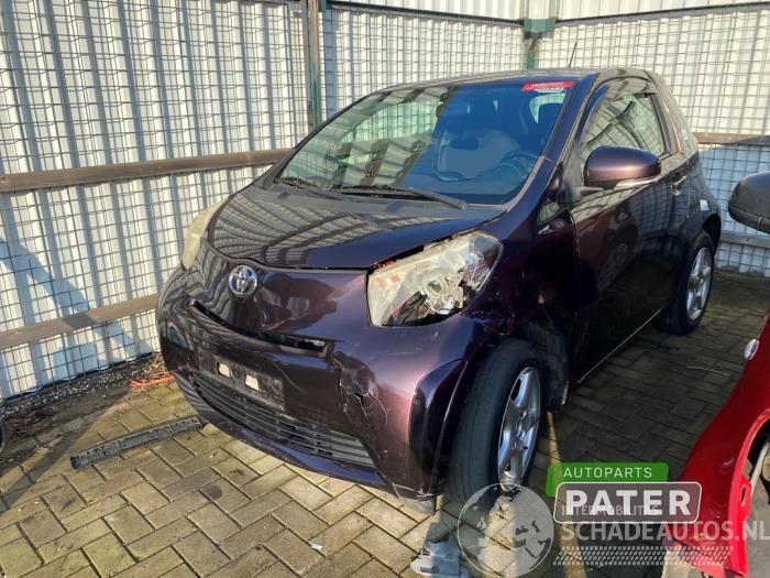 Toyota iQ iQ, Hatchback 3-drs, 2009 / 2015 1.0 12V VVT-i