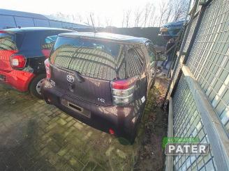 Toyota iQ iQ, Hatchback 3-drs, 2009 / 2015 1.0 12V VVT-i picture 3