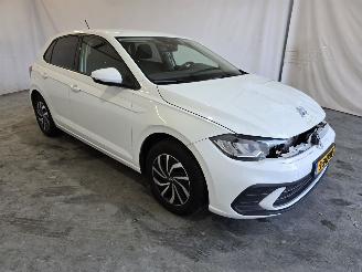Unfallwagen Volkswagen Polo 1.0 TSI Life 2023/1