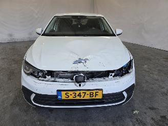 Volkswagen Polo 1.0 TSI Life picture 2