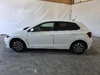 Volkswagen Polo 1.0 TSI Life picture 4
