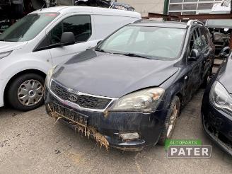 Vrakbiler auto Kia Cee d Cee'd Sporty Wagon (EDF), Combi, 2007 / 2012 1.4 CVVT 16V 2012/7