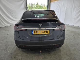 Tesla Model X 90D Base 6p. picture 6