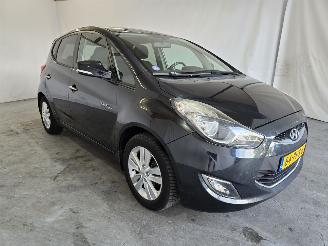Damaged car Hyundai Ix20 1.6i i-Vision 2011/3
