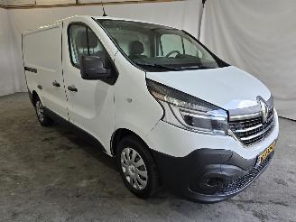 Unfall Kfz Van Renault Trafic 2.0 dCi 120 T29 L1H1 Luxe 2020/8
