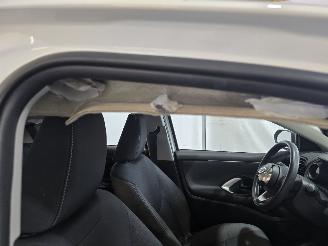 Toyota Yaris 1.5 Hybrid Dynamic picture 18