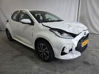 skadebil auto Toyota Yaris 1.5 Hybrid Dynamic 2024/1