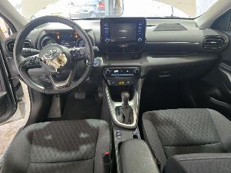 Toyota Yaris 1.5 Hybrid Dynamic picture 24