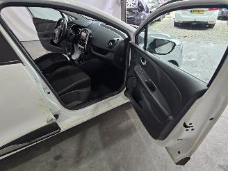 Renault Clio 0.9 TCe Zen picture 17