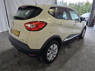 Renault Captur 0.9 TCe Expression picture 7