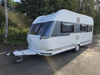 skadebil caravan Hobby  460 UFE 2016/4