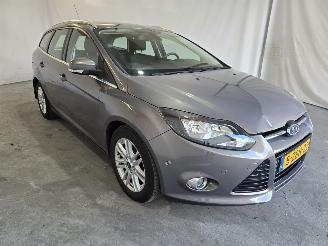 Schadeauto Ford Focus 1.0 EcoBoost Edition Plus 2014/11