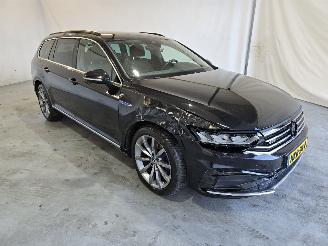 Schadeauto Volkswagen Passat 1.4 TSI PHEV GTE Bns 2021/4