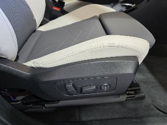 BMW iX1 eDrive20 67 kWh picture 21