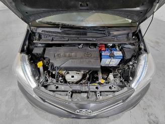 Toyota Yaris 1.3 VVT-i Now picture 10