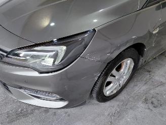 Opel Astra SPORTS TOURER 1.2 Business Edition picture 16