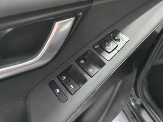 Kia Niro 1.6 GDi Hybrid ExecutiveLine picture 25