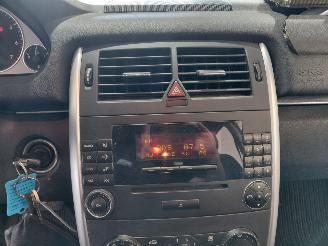 Mercedes B-klasse B 200 Automaat picture 34