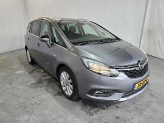 Schadeauto Opel Zafira TOURER 1.4 Bi-Fuel Turbo Online Edition 7p. 2018/3