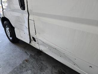 Opel Movano 2.2D 140 L3H2 3.3t picture 14