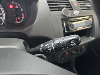 Suzuki Swift 1.3 GLS picture 25