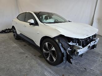 damaged passenger cars Polestar 4 Long Range Single motor 100 kWh 2024/9