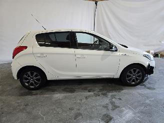 Hyundai I-20 1.2 HP i-Motion picture 8