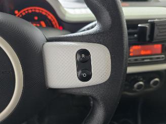 Renault Twingo 1.0 Sce Authentique picture 24