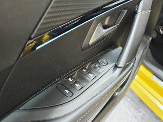Peugeot 208 1.2 PureTech GT-Line picture 22