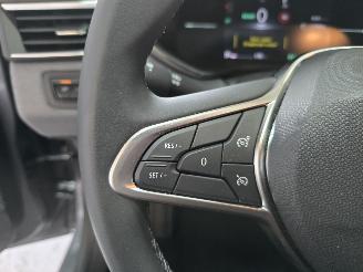 Renault Clio E-TECH HYBRID picture 28