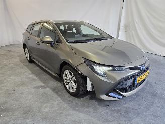Vaurioauto  passenger cars Toyota Corolla 1.8 Hybrid Active 2022/11