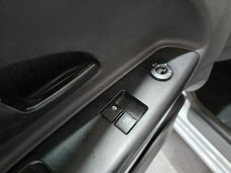 Kia Cee d 1.4 CVVT Navigator Plus Pack picture 23