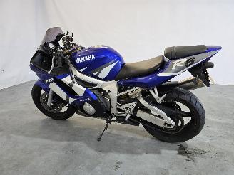 Yamaha YZF - R6  picture 4