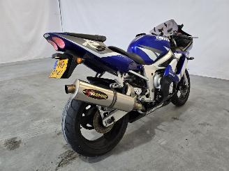 Yamaha YZF - R6  picture 6