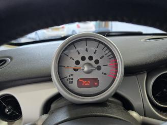 Mini Cooper 1.6 Cooper picture 17