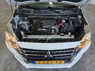Mitsubishi Space-star 1.0 Cool+ picture 13