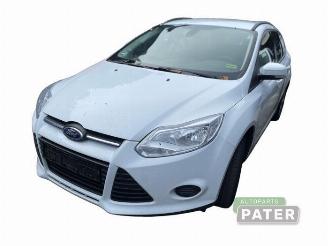 Vrakbiler auto Ford Focus Focus 3 Wagon, Combi, 2010 / 2020 1.0 Ti-VCT EcoBoost 12V 100 2014/11
