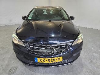 Opel Astra SPORTS TOURER picture 2