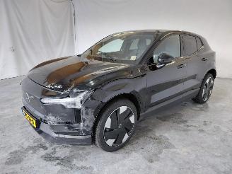 Auto incidentate Volvo EX30 Extended Plus 69 kWh 2026/3