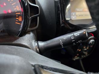 Peugeot 108 1.0 e-VTi Allure TOP picture 26