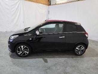 Peugeot 108 1.0 e-VTi Allure TOP picture 4