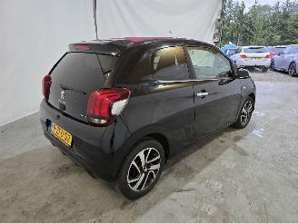 Peugeot 108 1.0 e-VTi Allure TOP picture 7