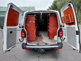 Volkswagen Transporter 2.0 TDI L2H1 Comfortline picture 15