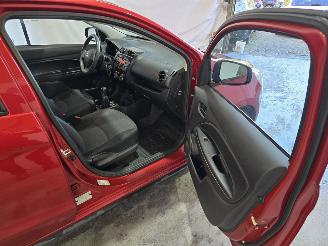 Mitsubishi Space-gear 1.0 Inform picture 14