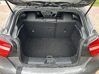Mercedes A-klasse 180 Prestige picture 9