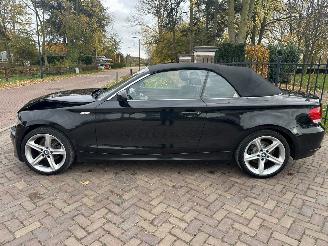 BMW 1-serie Cabrio 118i High Executive picture 2