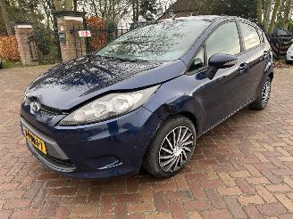 Coche accidentado Ford Fiesta 1.25 Limited 2010/7