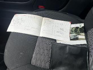 Skoda Octavia 1.6 TDI  DSG Ambition Business Line picture 13